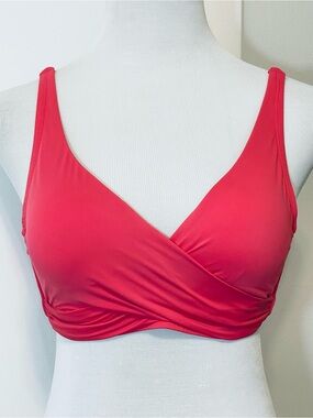 Tommy Bahama Pearl Underwire Wrap Front Bikini Top Red Size S